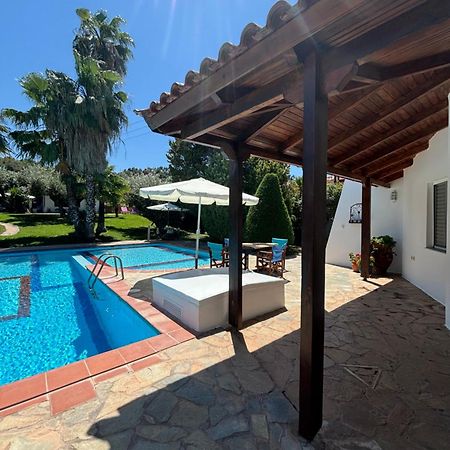 Country House With Pool And Big Garden Oropo Exterior foto